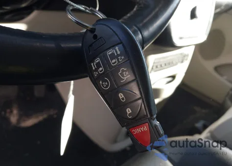 2012 Chrysler Town & Country Touring-L из США, поврежденный, VIN 2C4RC1CGXCR393108